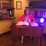 Avv. Raffaella Azzola