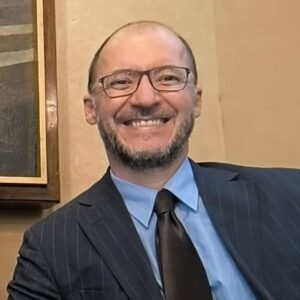 Avv. Mario Santopietro